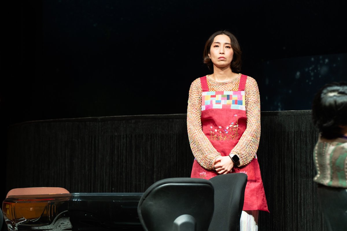 Oh_Mariooo's tweet photo. #山田ジャパン 公演
#9でカタがつく 全14公演、無事に終演いたしました。
お越し下さった皆様、配信でご覧の皆様、作品に関わって下さった皆様、ありがとうございました。
雀荘ムジナのアルバイトさやかとして、物語の一部になれたこと、本当に幸せでした。
青い鳥を探しにフィジカル鍛えます。 https://t.co/B3aircbMym