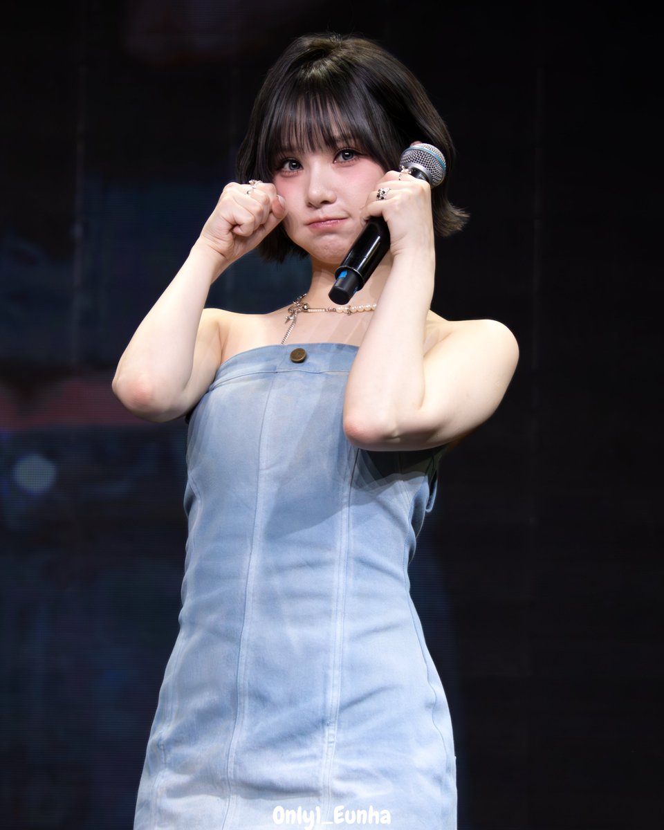 Only1_Eunha tweet media