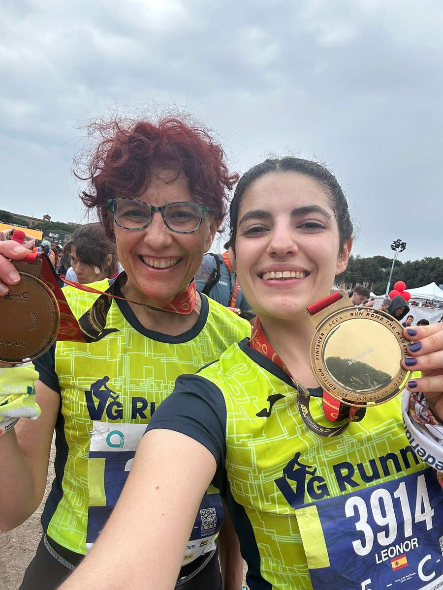 victor3000obst's tweet photo. No hay nada mรกs bonito que compartir.๐
Madre e hija juntas en el #maratonroma. ๐ฎ๐น
Desde el metro 1 al 42.195m. ๐โโ๏ธ
PASIรN. AMOR. โค๏ธ
Vgrunning ๐๐ปโโ๏ธโโก๏ธ๐โโ๏ธ๐๐ปโโ๏ธโโก๏ธ๐โโ๏ธ๐๐ปโโ๏ธโโก๏ธ๐โโ๏ธ๐๐ปโโ๏ธโโก๏ธ๐โโ๏ธ๐๐ปโโ๏ธโโก๏ธ๐๐ปโโ๏ธโโก๏ธ๐โโ๏ธ
#clubrunning #entrenador https://t.co/71PrPVmhLH