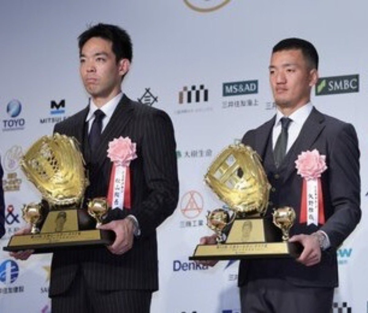 Taku 新本アカ tweet media