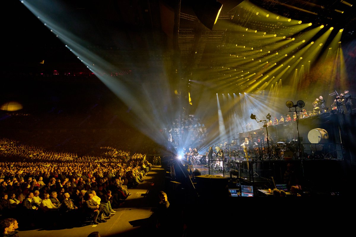 Hans Zimmer Live tweet media