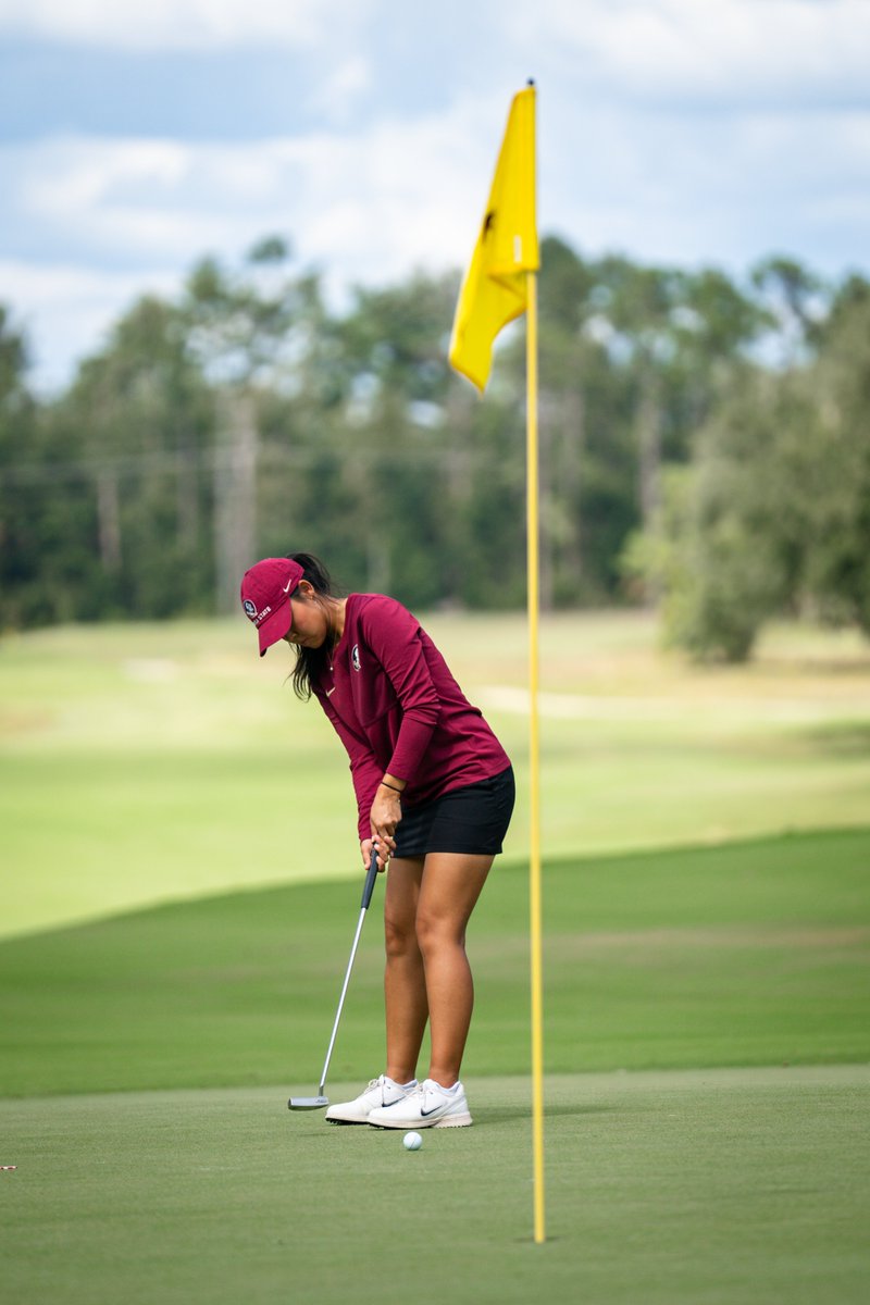 FSUGolf's tweet image. Alexandra Gazzoli &amp;amp; Haruhi Nakatani are 1st &amp;amp; 2nd thru 10 as the #Noles have the early lead at 4-under

1. Gazzoli -4
t2. Nakatani -2
t19. Russell +1
t19. Davis +1
t19. Fullbrook+1
t19. Pedrique +1

#NoleFamily