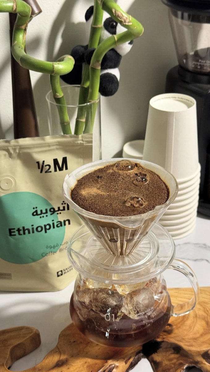 ᴬᴴᴹ tweet media