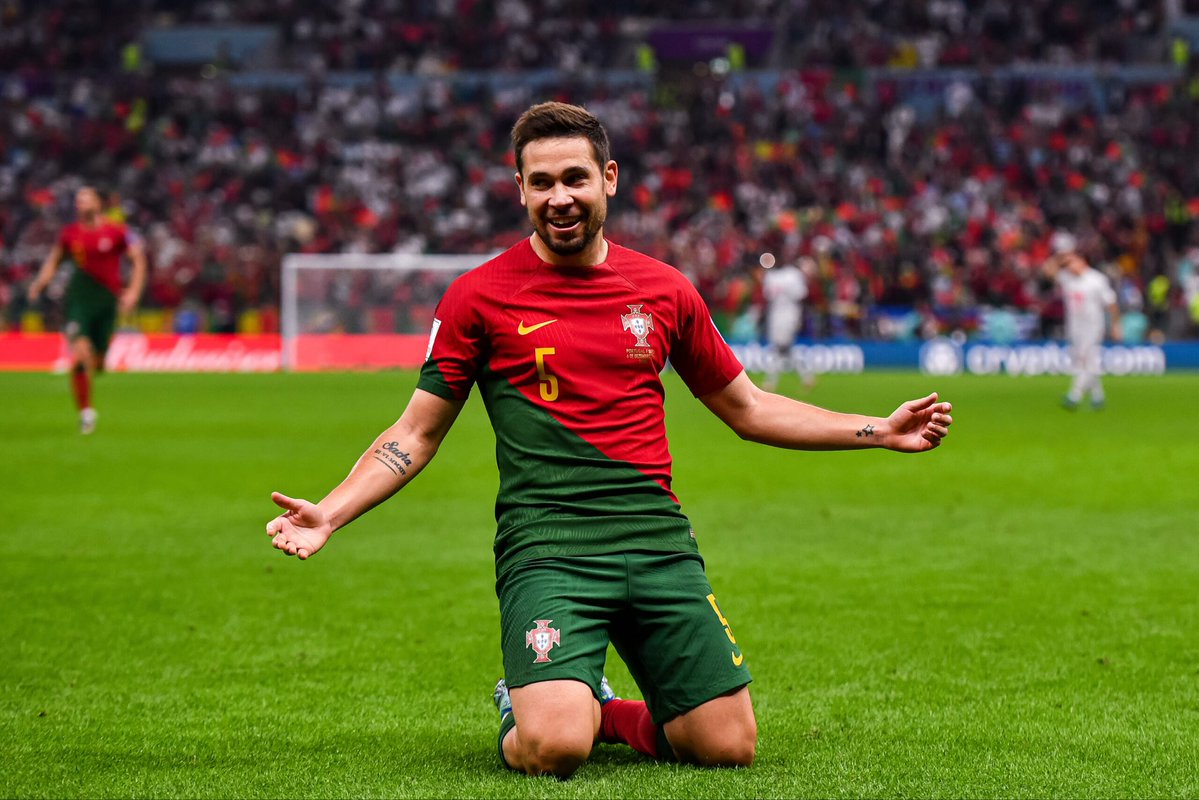 Romain Collet Gaudin tweet media