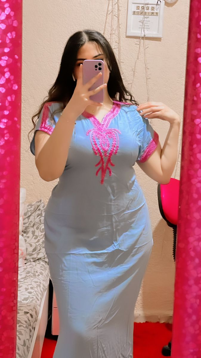 احلام tweet media