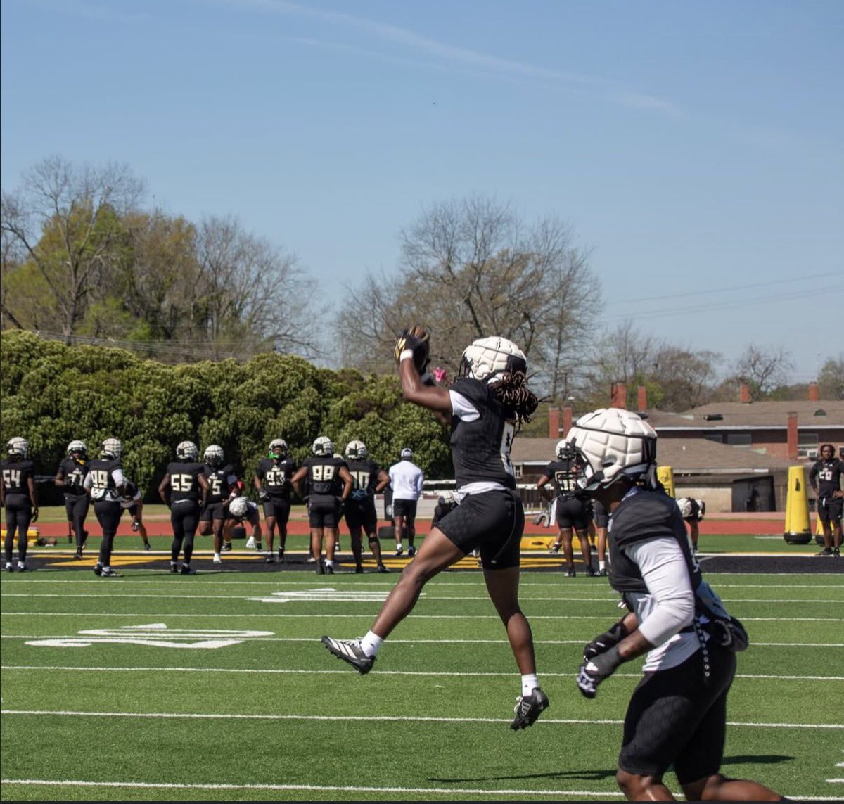 𝐃𝐢𝐥𝐥𝐲𝐧 𝐁𝐥𝐚𝐤𝐞𝐲🦍 tweet media