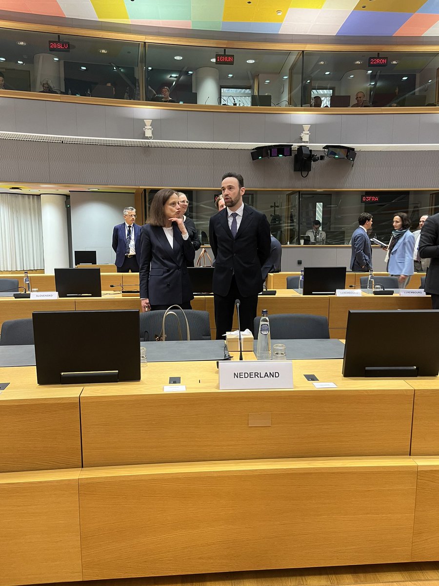 Silvio Erkens tweet media