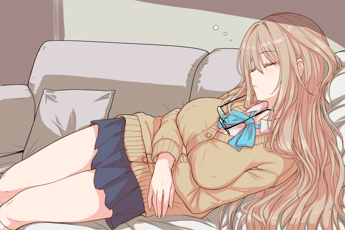 氷山あずき tweet media