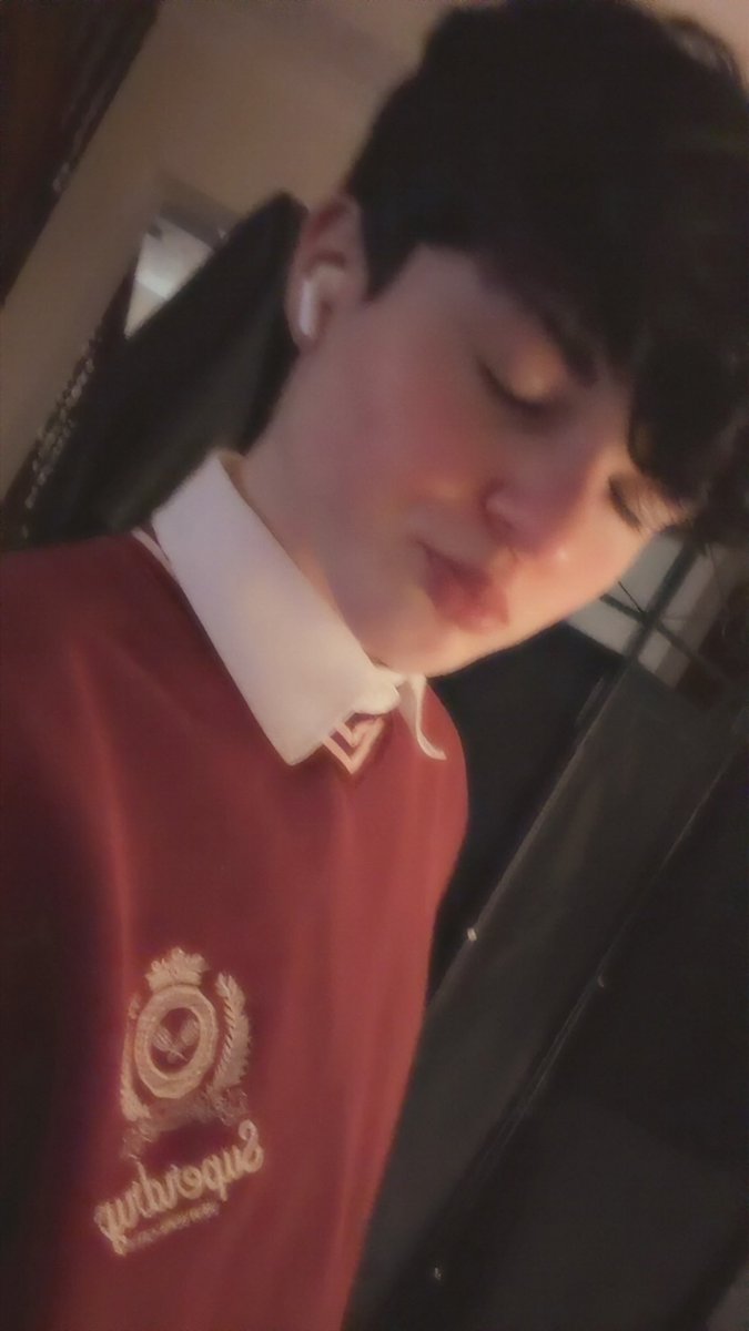 Max Thorn tweet media