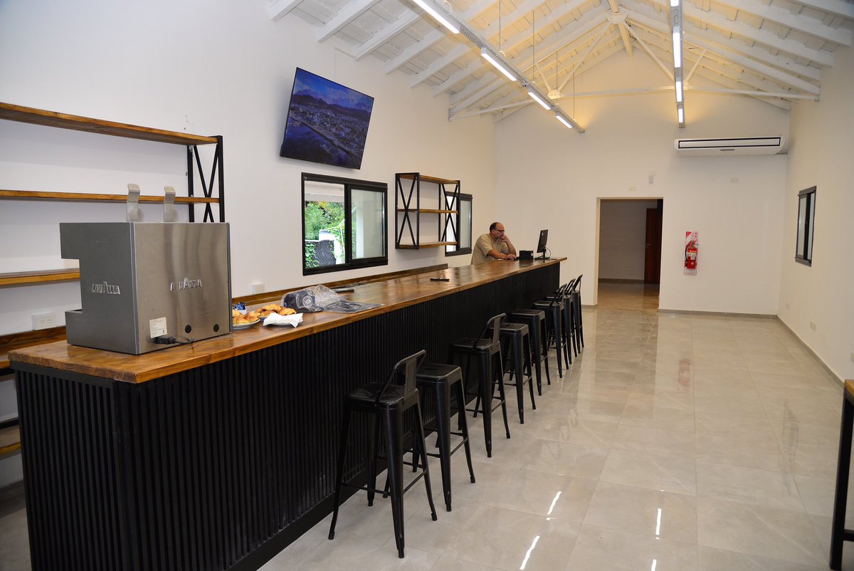 Ministerio de Infraestructura y Servicios Públicos tweet media