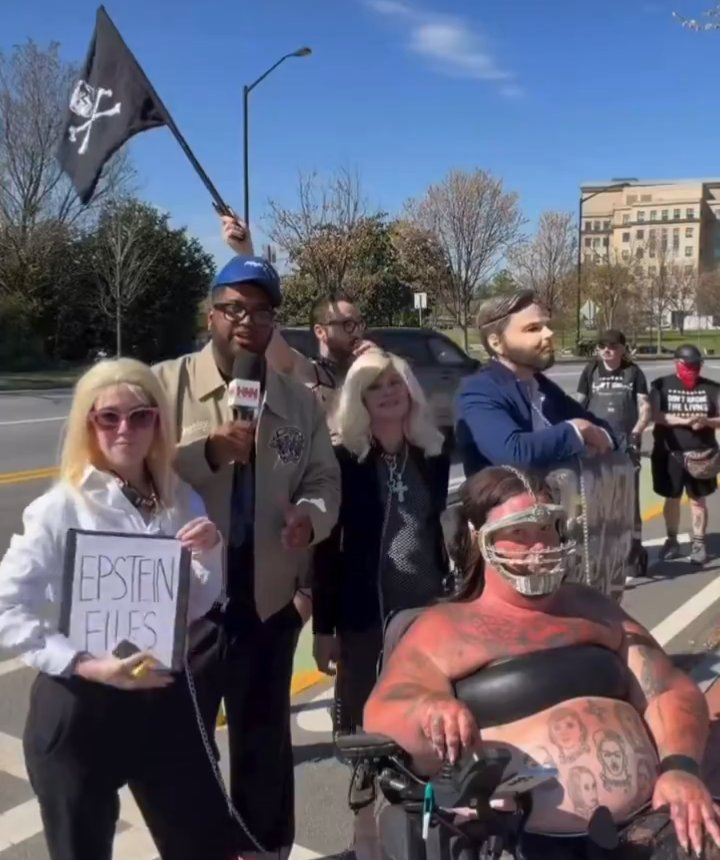 tocksick_paytreearckey tweet media