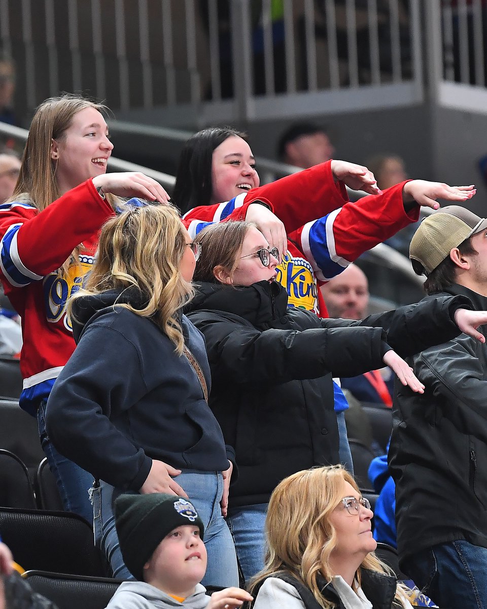 EdmOilKings's tweet photo. Scenes from games 1 &amp; 2! 🤩📸

We may be on the road for the next 2 games, but Game 5 takes place THIS FRIDAY at @RogersPlace! What more could you ask for than playoff hockey on a Friday night for only $20! #MoreRoar 🦁

🎟️BUY TICKETS NOW: https://t.co/JHDh1LHO0L https://t.co/FgXr4Rh73Q