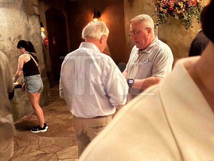 Mario Nawfal tweet media