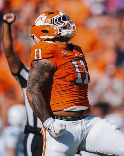 La Jungla Hispana🐯🏈 tweet media