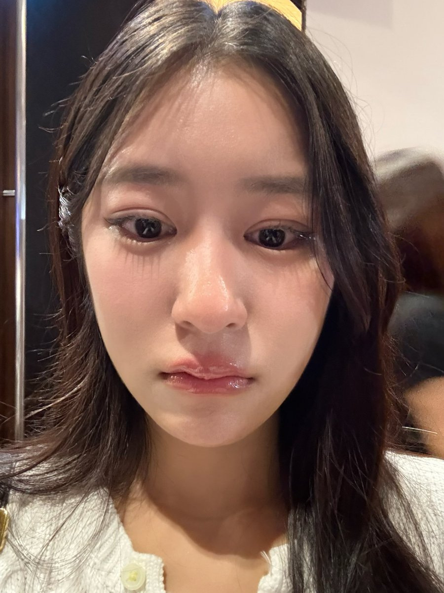 ไซซีซีจี้ซือเซลิน tweet media