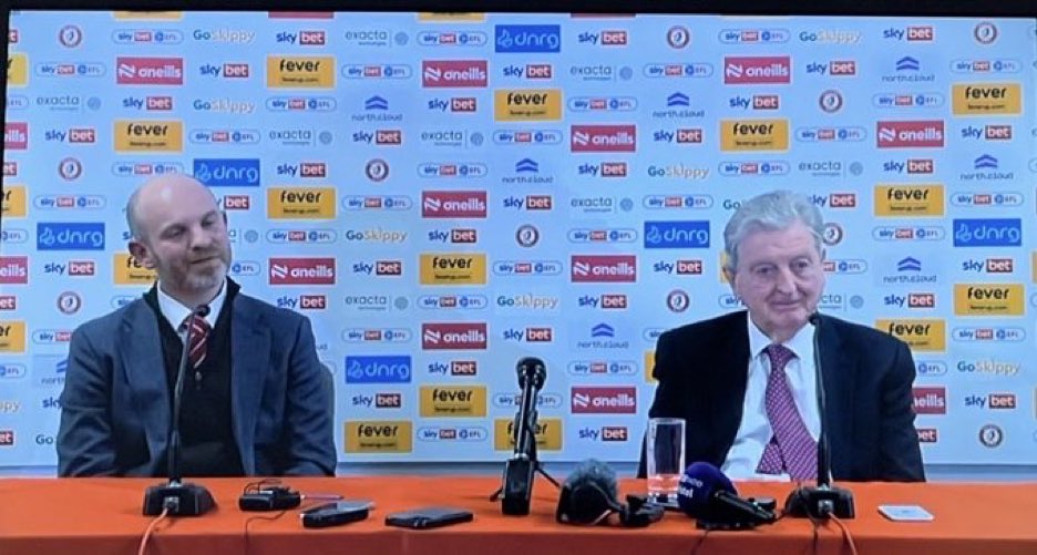 The Robin’s Nest (Tom) tweet media