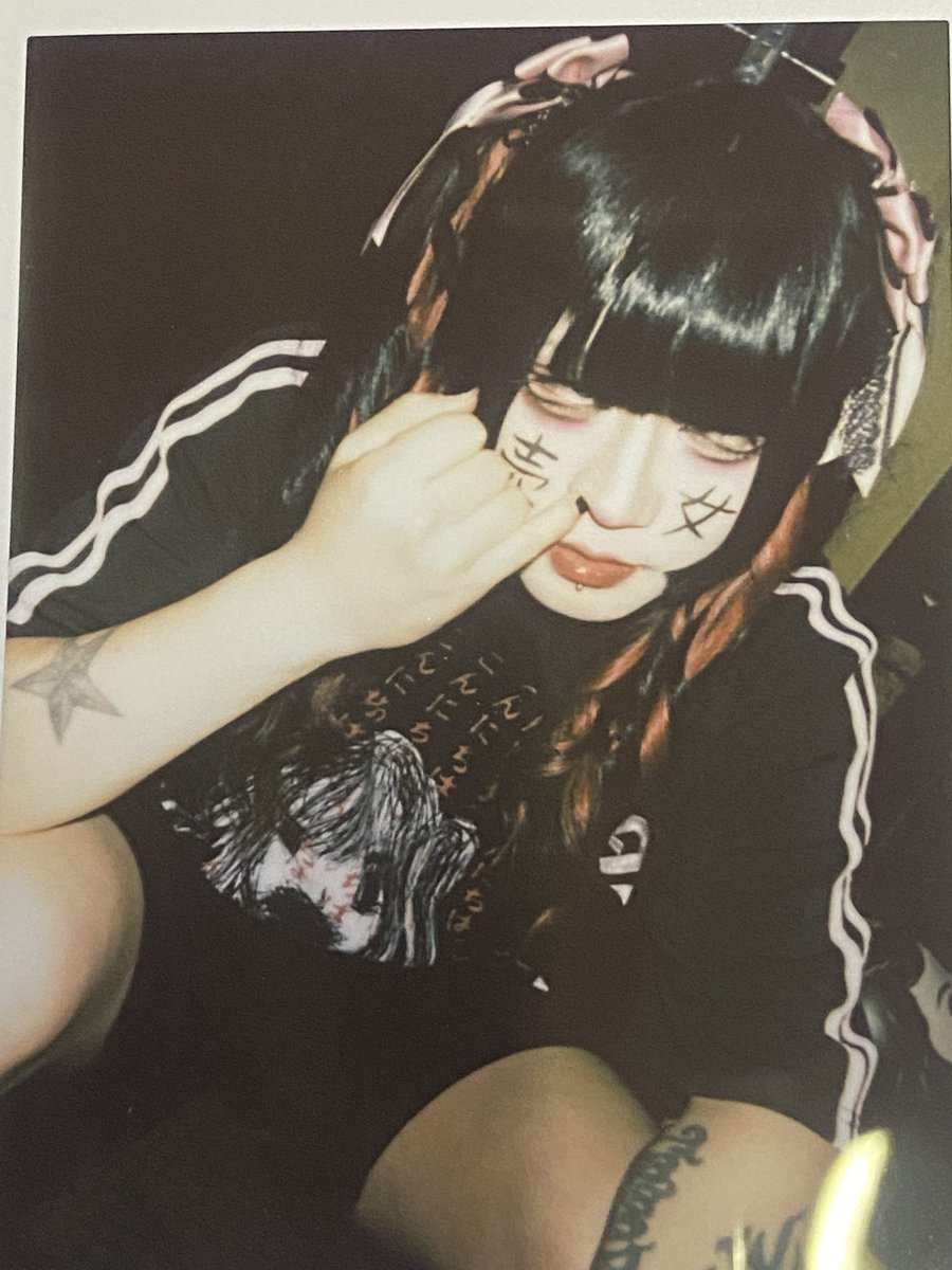 鮮血A子ちゃん 墓荒らしあさひ tweet media