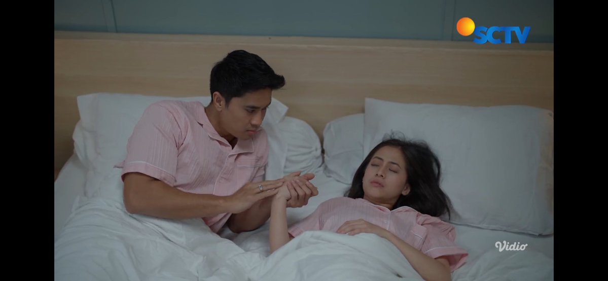 everythingtrash tweet media