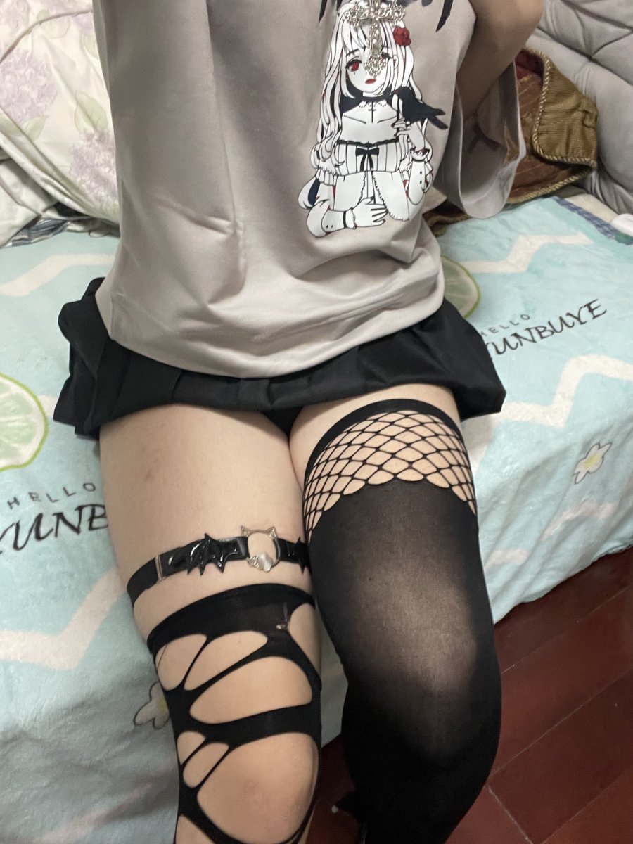 1z835l's tweet photo. #伪娘 #男娘 #邹城
我还没发完呢 https://t.co/dmkfX4FYCB