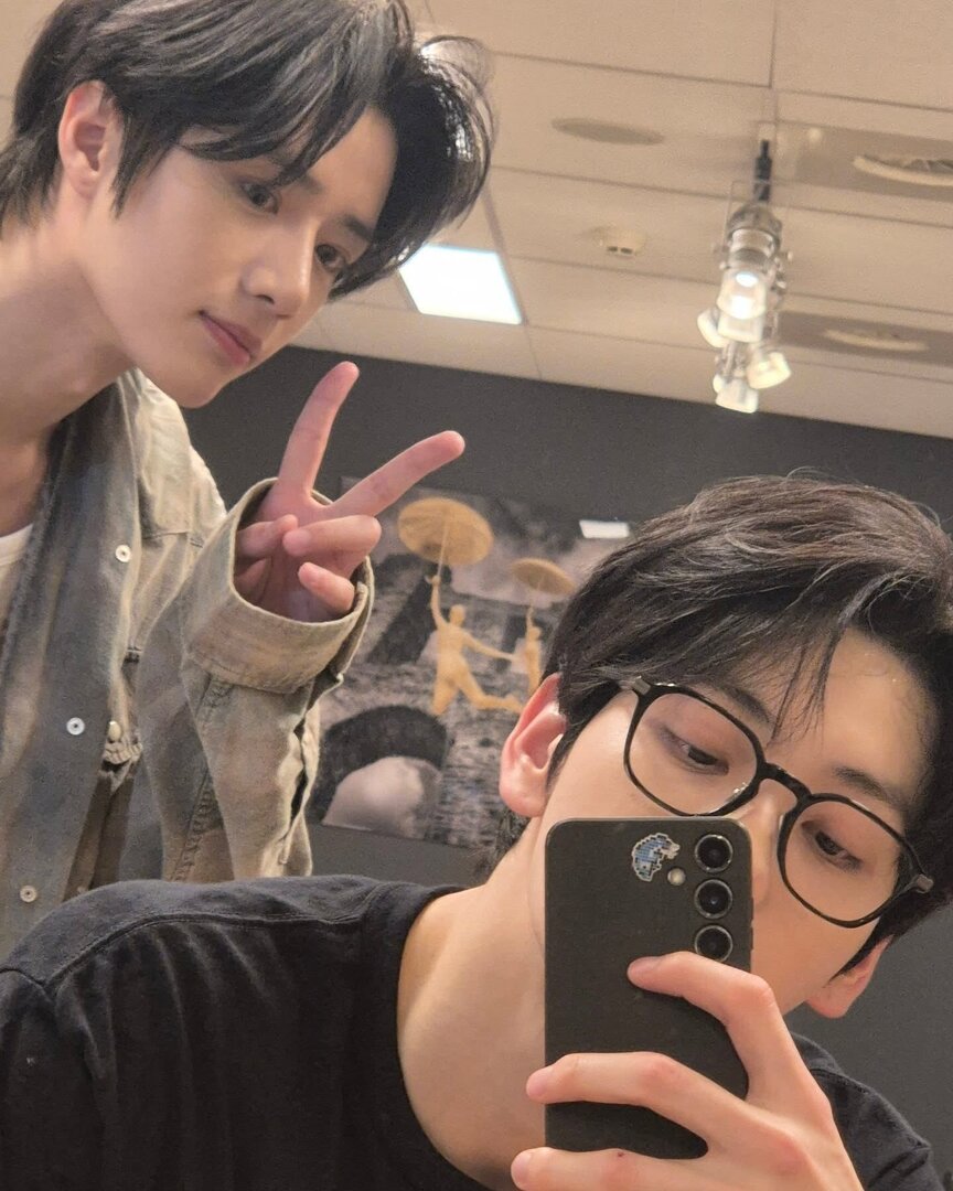 selfolssi ♤ tweet media