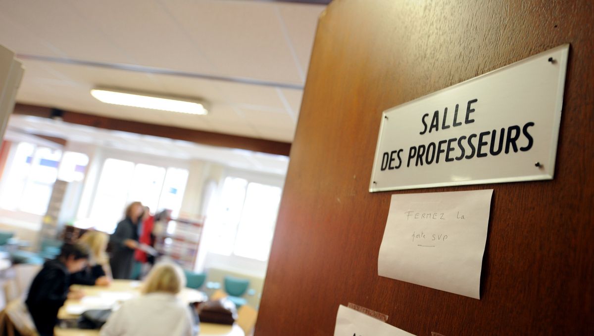 Fdesouche.com est une revue de presse tweet media