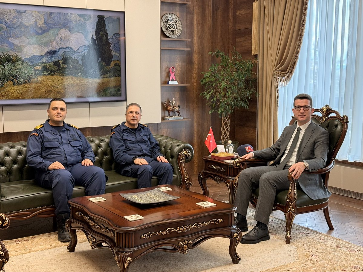 T.C. Ezine Kaymakamlığı tweet media