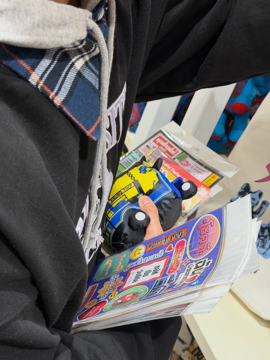 TAEYONG TH tweet media