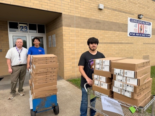 HendersonISD tweet media