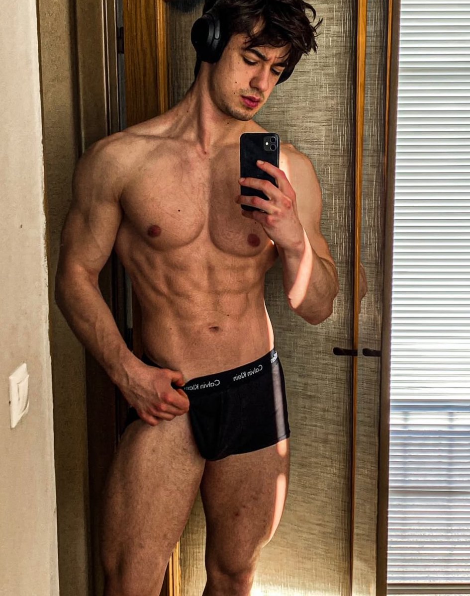 Patrick King 👑 tweet media