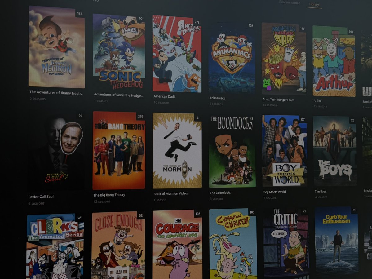 ChappiiART's tweet photo. Finally got fed up and cut off streaming service and made a NAS server. 

Want to build up a server and fill it with content without resorting to 🏴‍☠️?

Get a DVD/bluray burner

library card (if they have a DVD section)

garage sales/thrift stores/bargain bins/half price books/ect. https://t.co/hVl8Skwr3H