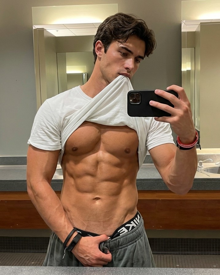 I am Luca tweet media