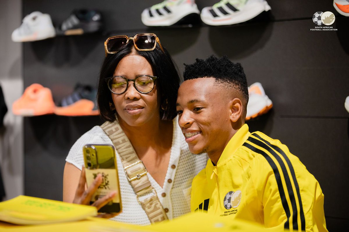 Siya_homiey's tweet photo. Mofokeng wa batho❤️ https://t.co/9rtlwglLJS