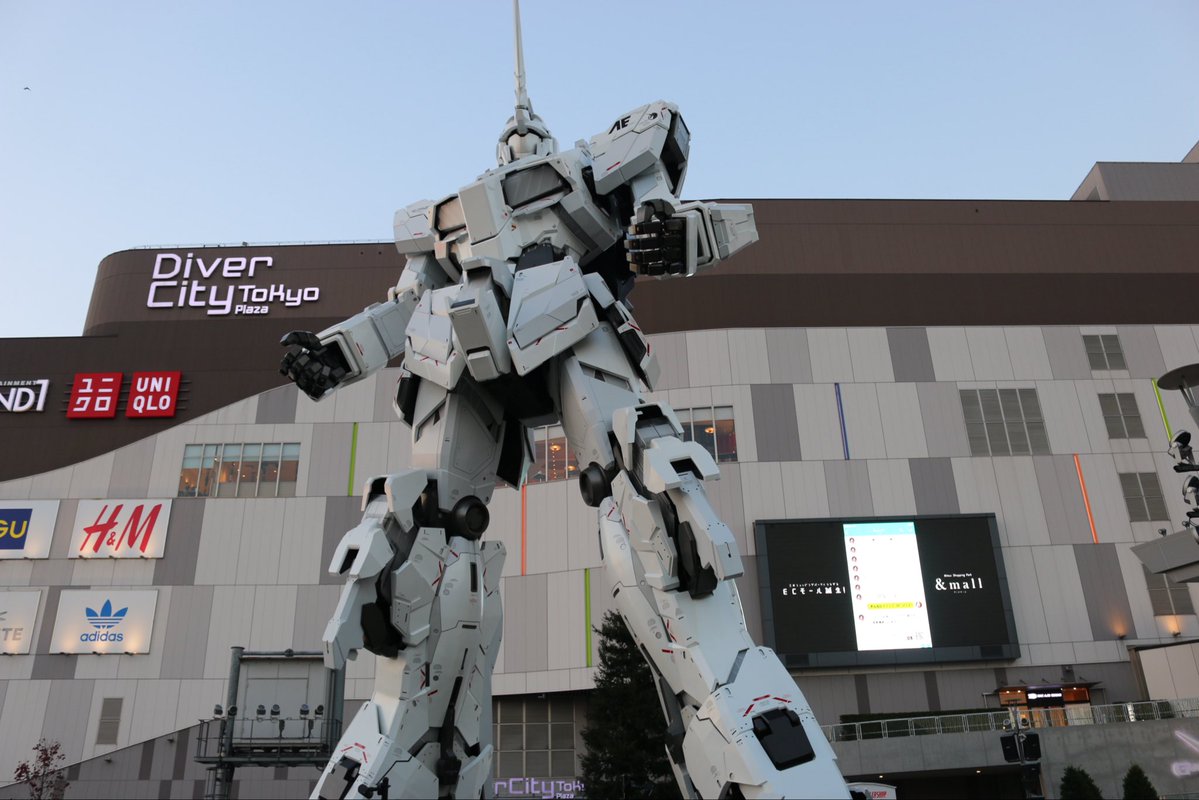 Dont Panic tweet media