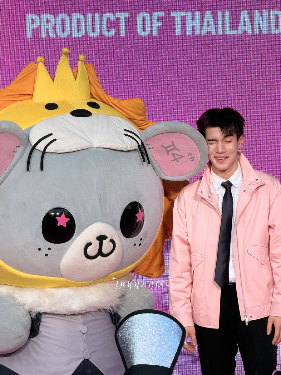 แย้บธุจ้า. tweet media