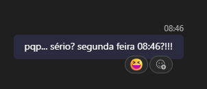 arthurwdev's tweet photo. Quando o PO manda um chamado de deploy em produção no começo da segunda-feira. 😂 https://t.co/DwiPxxRP8p