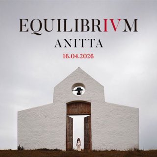 anittbase's tweet photo. será que a anitta já entregou a capa do álbum pra nós? https://t.co/G4jyUHk9Fk