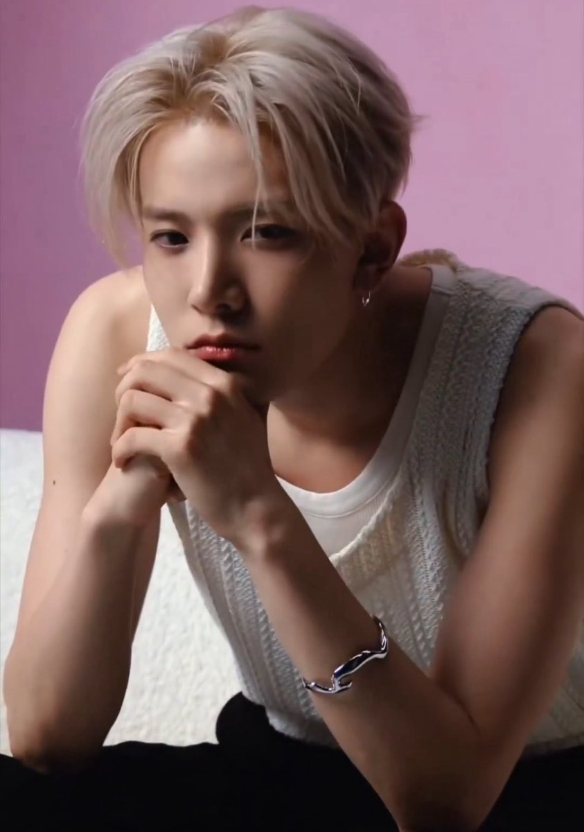 지안🤴🏻🎨 HEE CAN FLY tweet media