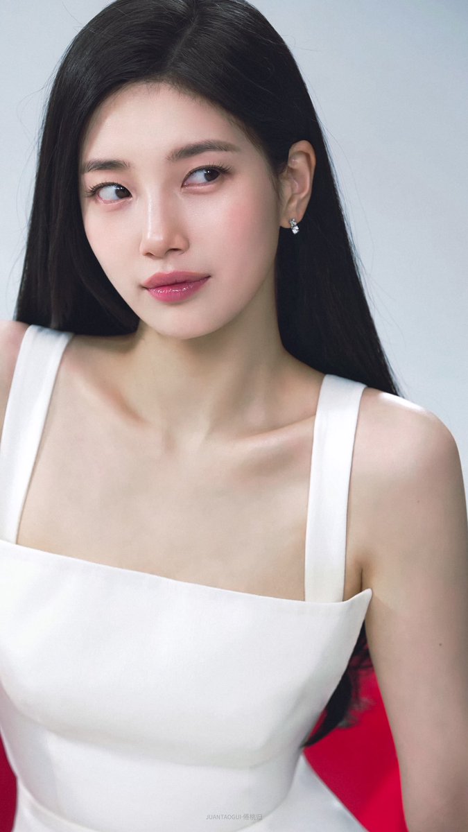 Aoaim2's tweet photo. #수지 #Suzy https://t.co/dikKiD3quF