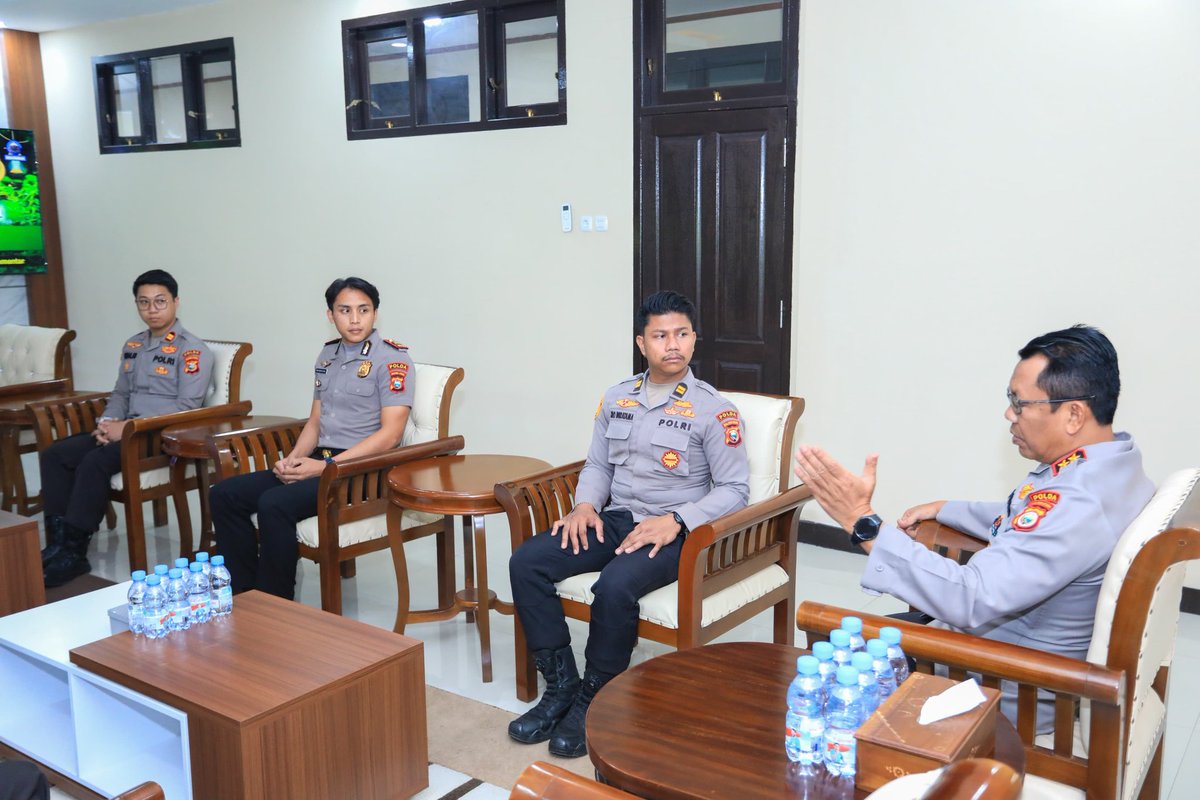 Irjen Pol. Drs. Waris Agono., M.Si tweet media