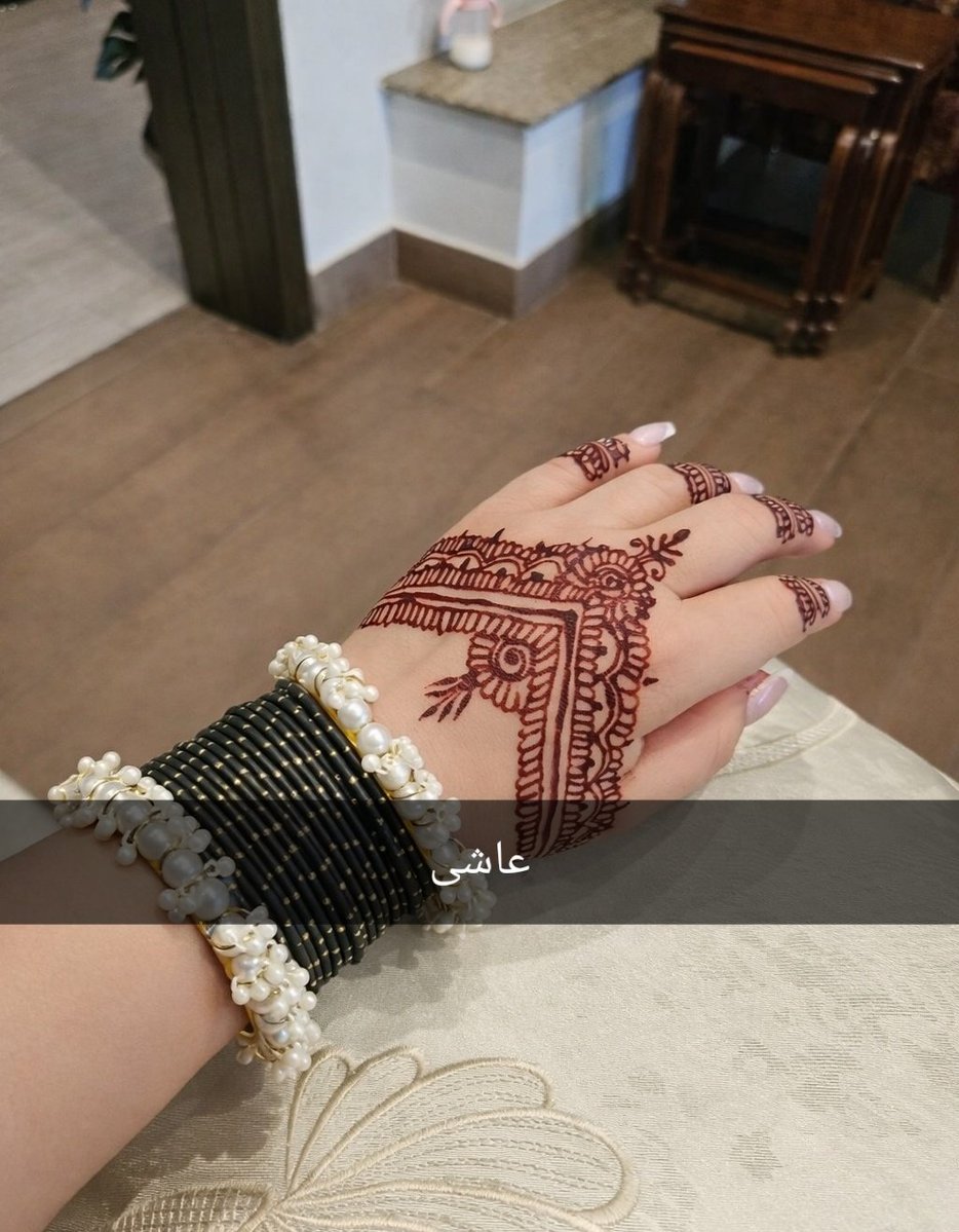 عاشی𖤣.𖥧.𖡼.⚘✨ tweet media