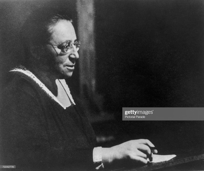 phalpern's tweet photo. What brilliant mathematician Emmy Noether was like as a @BrynMawrCollege professor, according to her student Ruth McKee:

'The strange phenomenon was that from our point of view she was one of us, almost as if she too were thinking about the theorems for the first time' 

https://t.co/Ksdv59JFIh