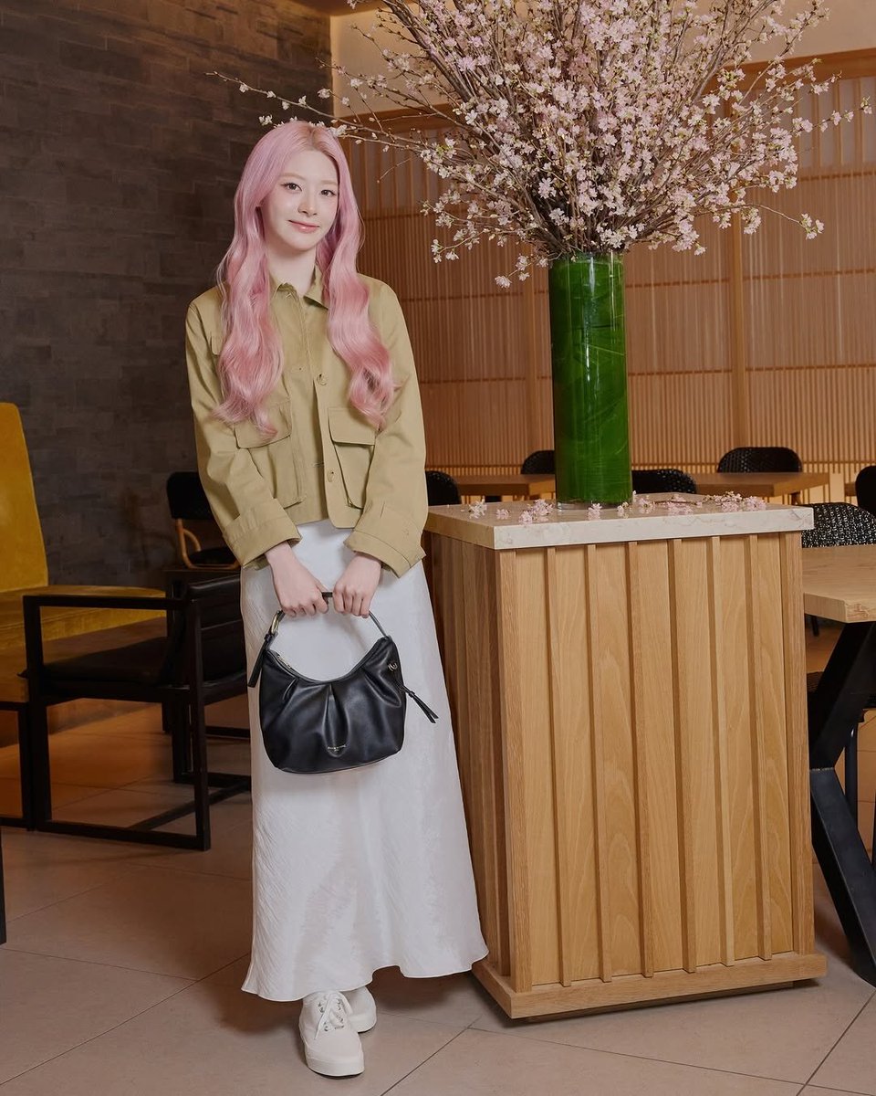 𝗦𝗲𝗲𝘂𝗻 🝳 tweet media