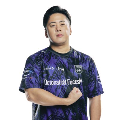 DFM Melofovia tweet media