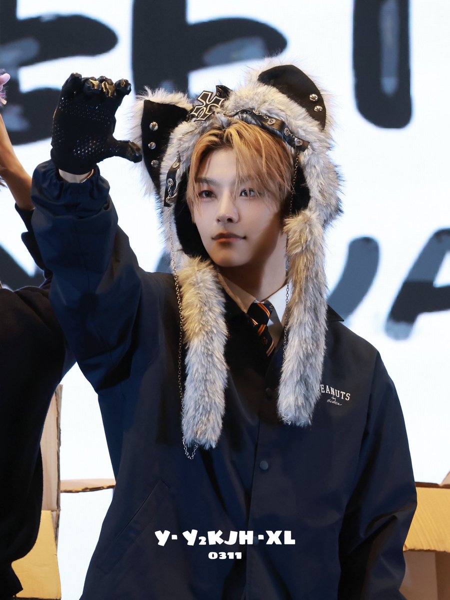 Y·Y2kJH tweet media