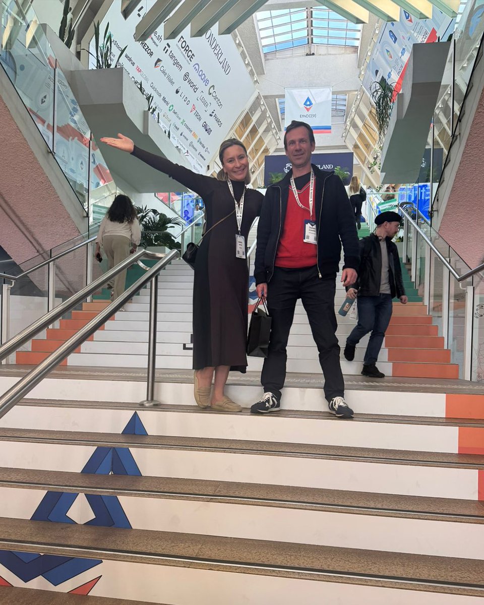 WiglApp's tweet photo. @EthCC Cannes, c'est parti ! 🙌
4 jours de conférences, de rencontres et d'innovation.
Du 30 mars au 2 avril, l'équipe Wigl y sera.
Vous aussi ? Envoyez-nous un message !
#ethcc #cannes #wigl #crypto #blockchain https://t.co/NzVTp0wDft