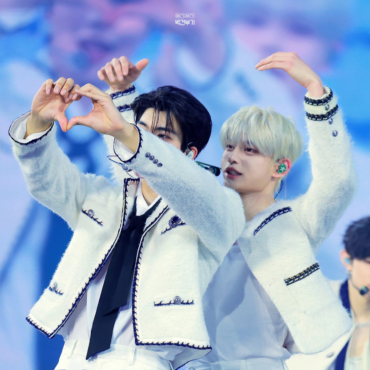 박건부기 tweet media