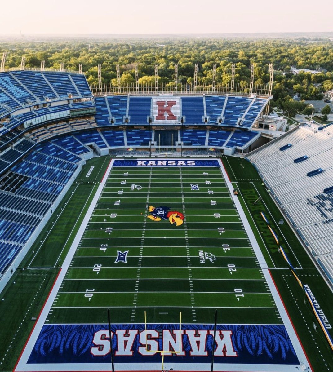 Excited to be at Kansas this Saturday 
<a href="/ChrisBrooks83/">Chris Brooks</a> <a href="/Dbuck06/">Coach Demond Buckley-AΦA</a> <a href="/RaeMerriweather/">RaeffelMerriweather</a>  <a href="/JPRockMO/">JP Rock</a>