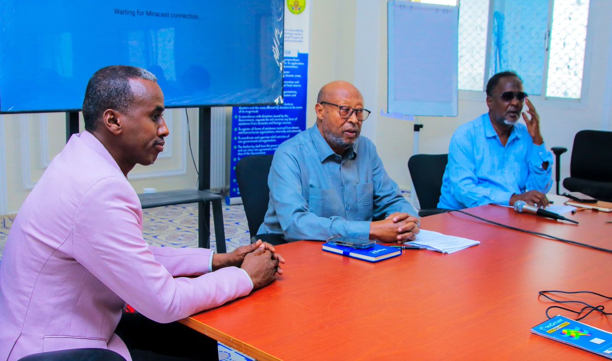 Deputy Chairman Mr. Abdirahman Mahmoud (Xandule) opened a Humanitarian Coordination Meeting at NADFOR, Hargeisa.
Key focus: rainfall updates, drought response &amp; inter-agency coordination.
#NADFOR #Hargeisa #Humanitarian #Drought #Coordination #JSL