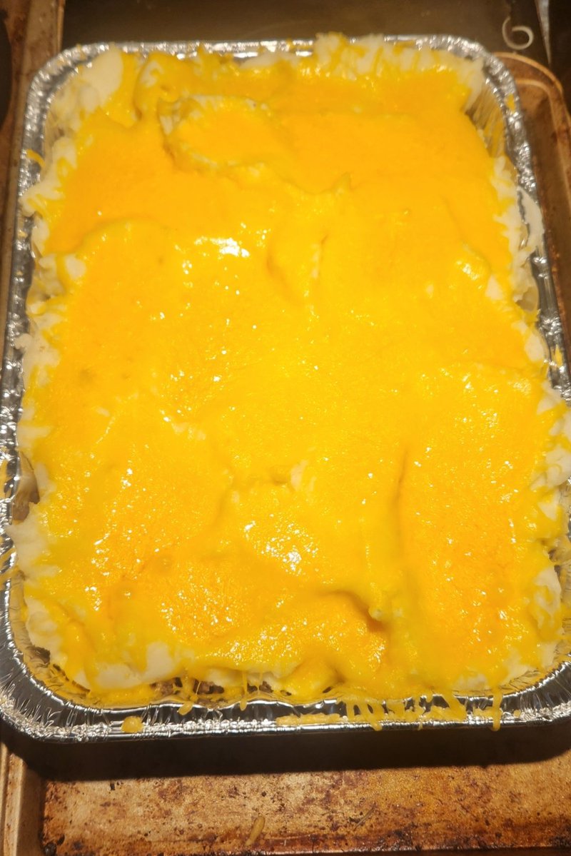 🐐Winston🌈Thatcher🌈Domino, Walnut, Jasper🐐 tweet media