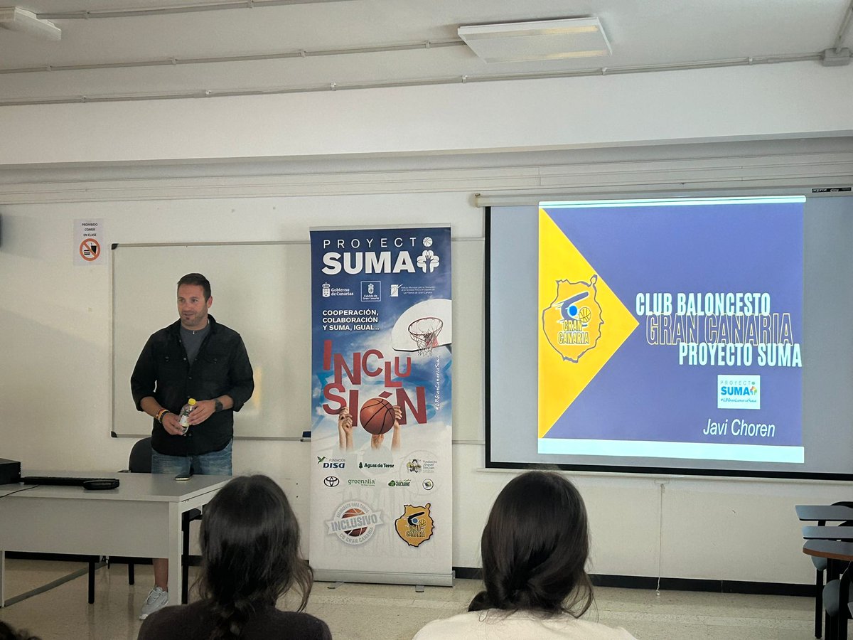GranCanariaCB's tweet photo. 📝 El #ProyectoSuma del CB Gran Canaria, presente en una charla sobre inclusión social y comunidad en la ULPGC.
▪ Javi Choren compartió sus experiencias con alumnado del máster en intervención y mediación en la Facultad de Ciencias de la Educación.
➡ https://t.co/KvUO9Xa4eG https://t.co/tG5b6iLHj4